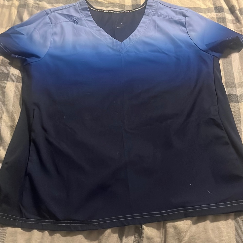 Scrub top